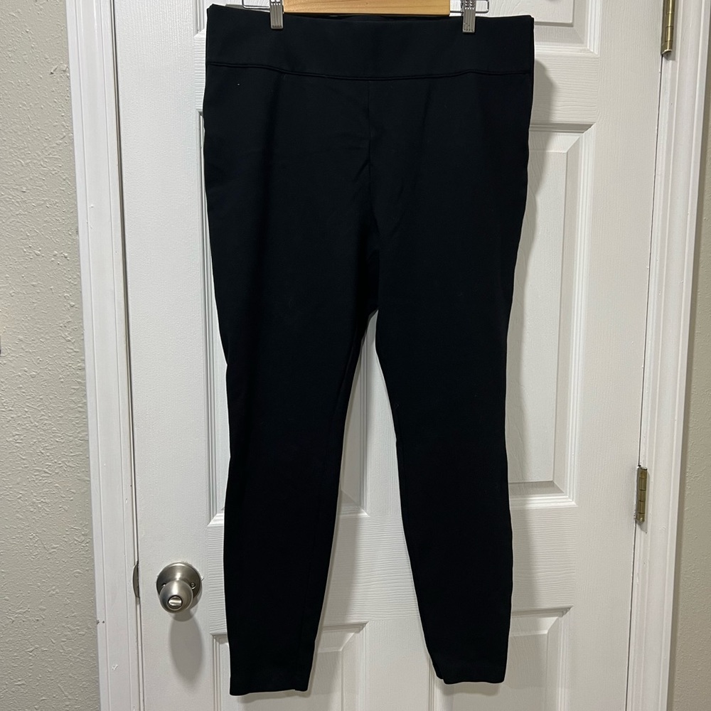 Old navy black work leggings size xl